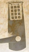 בית המפתח-דלתות ומנעולים